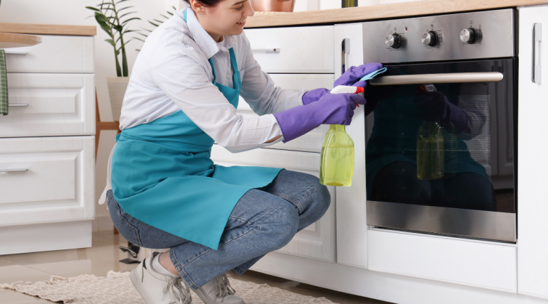 Kitchen Deep Cleaning in Oxnard California